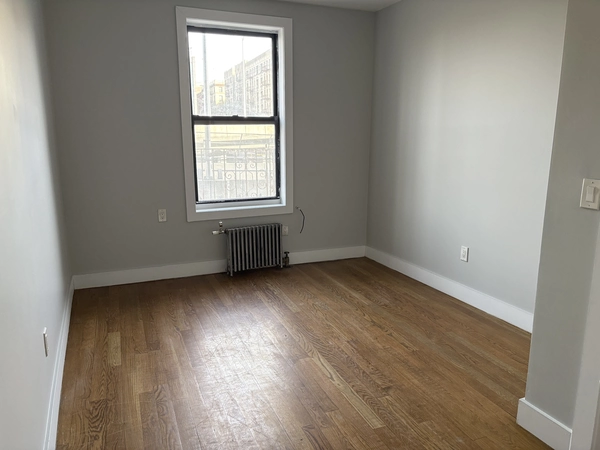 3 bedrooms apartment for rent in Washington Heights - Manhattan, New York