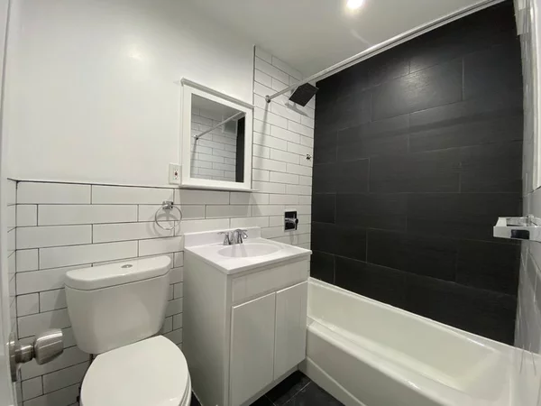 3 bedrooms apartment for rent in The Bronx - The Bronx, New York