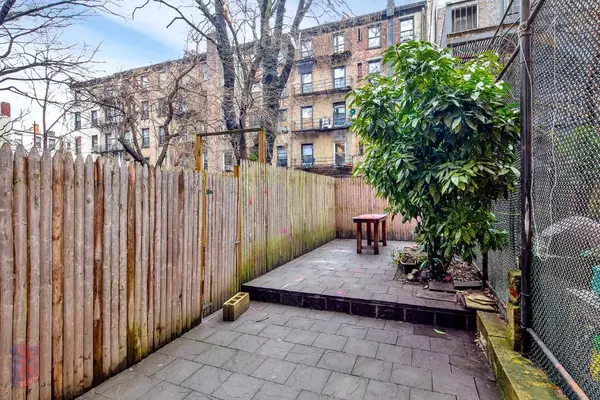 4 bedrooms apartment for rent in East Village - Manhattan, New York