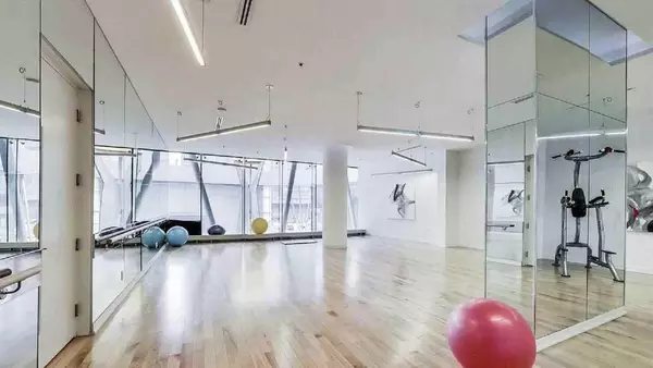 Coliving in Financial District TO - Downtown TO, Toronto