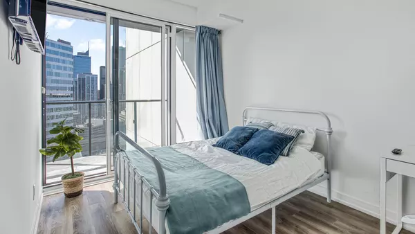 Coliving in Yonge-Bay Corridor - Downtown TO, Toronto