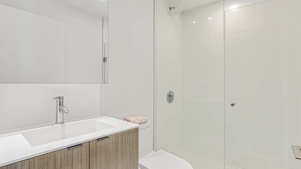 Coliving in Yonge-Bay Corridor - Downtown TO, Toronto