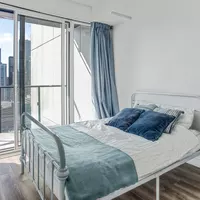 Coliving in Yonge-Bay Corridor - Downtown TO, Toronto