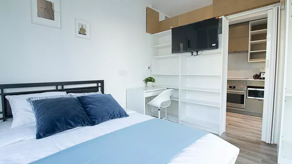 Coliving in Yonge-Bay Corridor - Downtown TO, Toronto