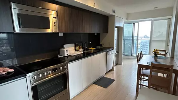 Coliving in Entertainment District - Downtown TO, Toronto