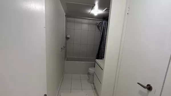 Coliving in Entertainment District - Downtown TO, Toronto