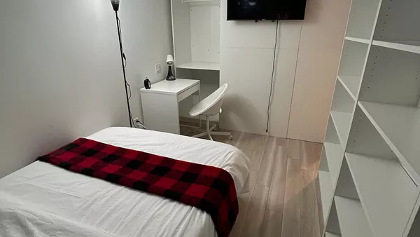 Coliving in Entertainment District - Downtown TO, Toronto