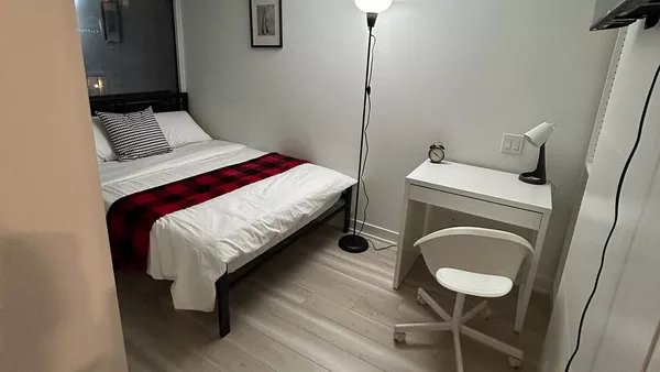Coliving in Entertainment District - Downtown TO, Toronto