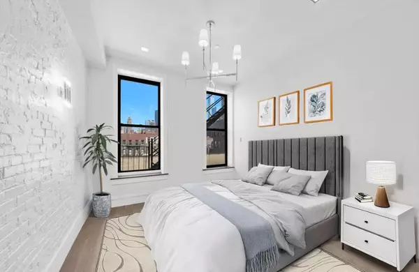 5 bedrooms apartment for rent in Midtown West - Manhattan, New York