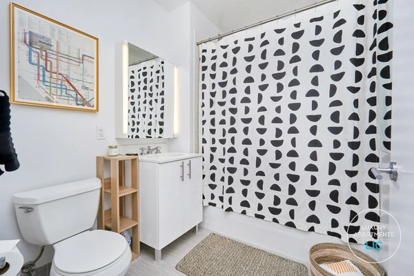 2 bedrooms apartment for rent in LIC - Queens, New York