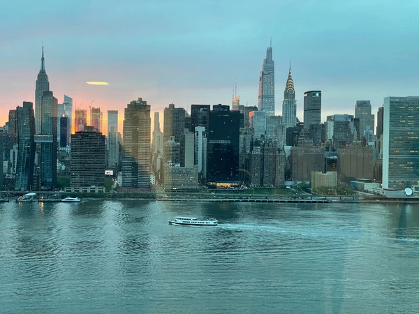 2 bedrooms apartment for rent in LIC - Queens, New York