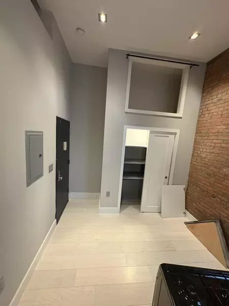 Studio Apartment for rent in Midtown West - Manhattan, New York