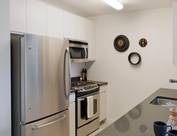 2 bedrooms apartment for rent in LIC - Queens, New York