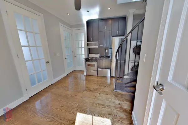 3 bedrooms apartment for rent in Upper East Side - Manhattan, New York