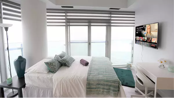 Coliving in Financial District TO - Downtown TO, Toronto