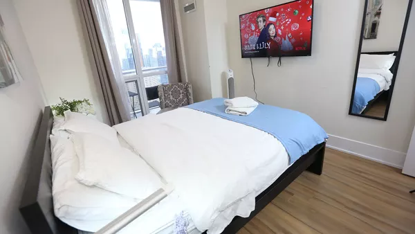 Coliving in Entertainment District - Downtown TO, Toronto