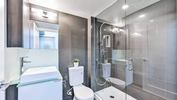 Coliving in Entertainment District - Downtown TO, Toronto