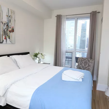 Coliving in Entertainment District - Downtown TO, Toronto