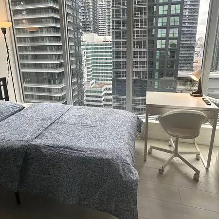 Coliving in Entertainment District - Downtown TO, Toronto