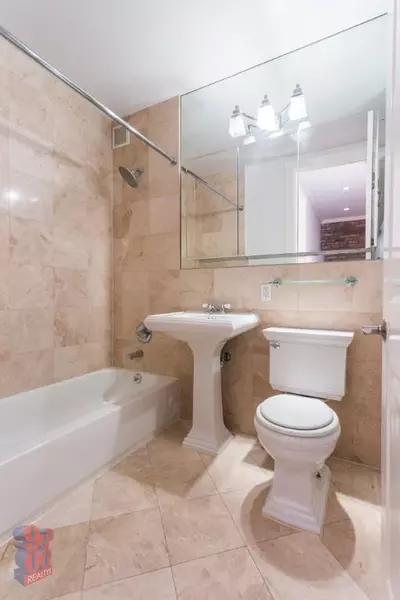 3 bedrooms apartment for rent in East Village - Manhattan, New York