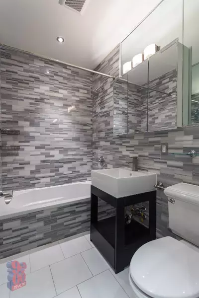 4 bedrooms apartment for rent in Upper West Side - Manhattan, New York