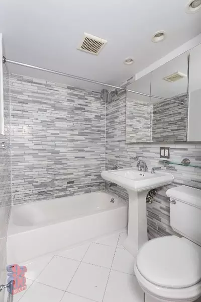 2 bedrooms apartment for rent in East Village - Manhattan, New York