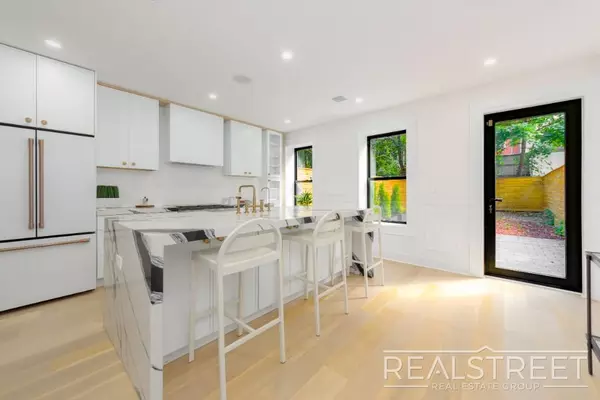 3 bedrooms apartment for rent in Bedford Stuyvesant - Brooklyn, New York