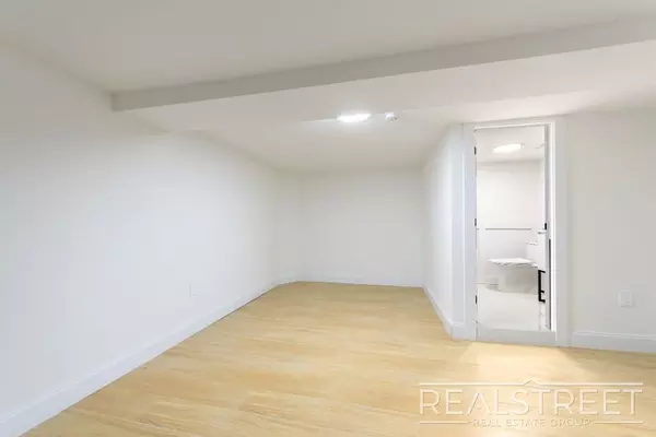 3 bedrooms apartment for rent in Bedford Stuyvesant - Brooklyn, New York