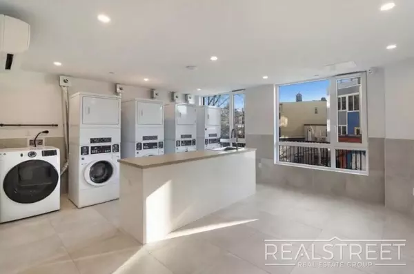 2 bedrooms apartment for rent in Williamsburg - Brooklyn, New York