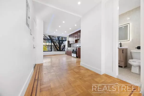 3 bedrooms apartment for rent in Williamsburg - Brooklyn, New York