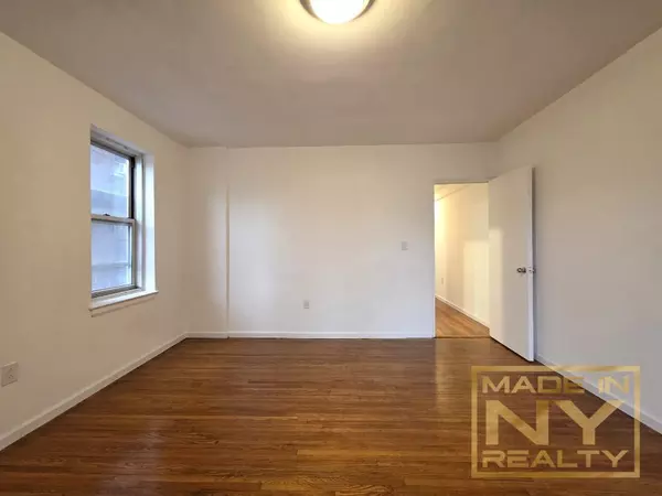 2 bedrooms apartment for rent in Kew Gardens - Queens, New York