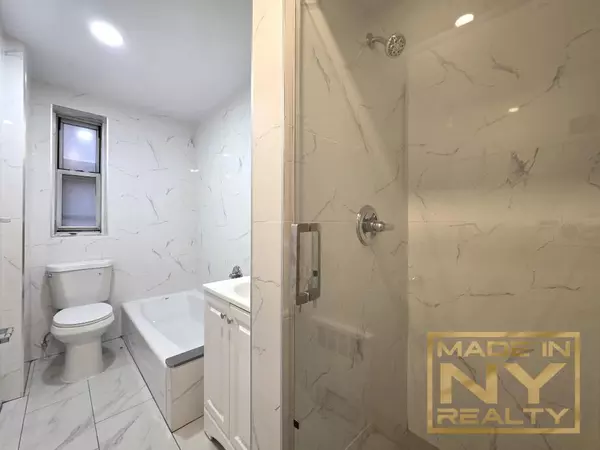 2 bedrooms apartment for rent in Kew Gardens - Queens, New York