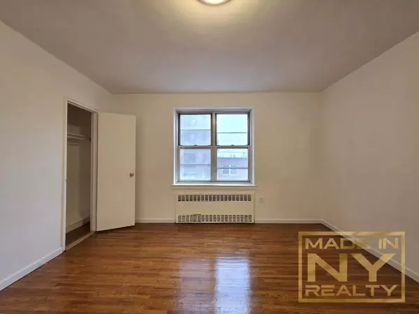 2 bedrooms apartment for rent in Kew Gardens - Queens, New York