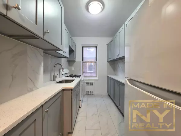 2 bedrooms apartment for rent in Kew Gardens - Queens, New York