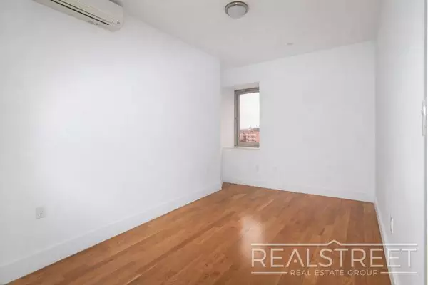1 bedroom apartment for rent in Elmhurst - Queens, New York