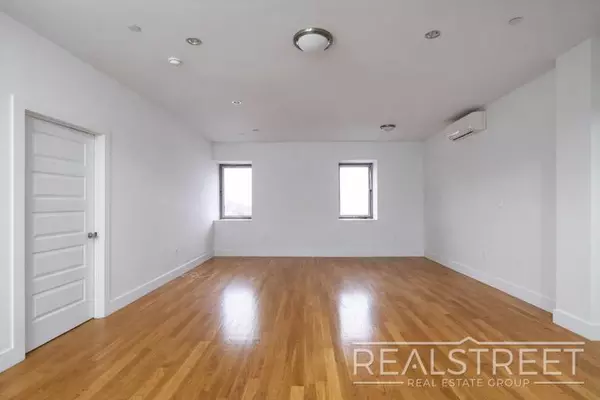 1 bedroom apartment for rent in Elmhurst - Queens, New York