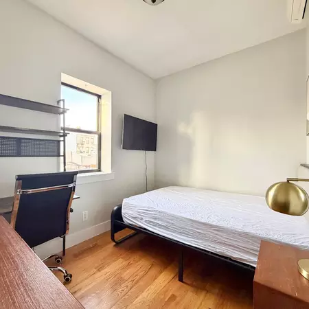 Coliving in Astoria - Queens, New York