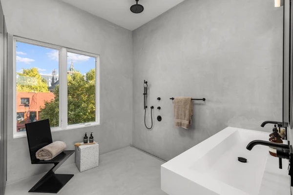 3 bedrooms apartment for rent in Red Hook - Brooklyn, New York