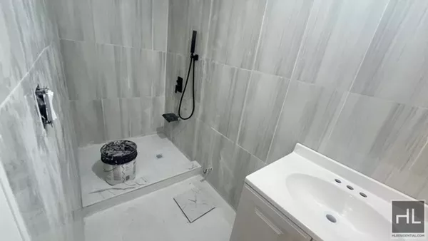 3 bedrooms apartment for rent in East Flatbush - Brooklyn, New York