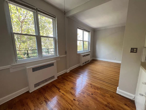 2 bedrooms apartment for rent in Sunnyside - Queens, New York