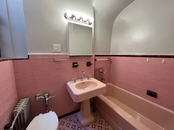 2 bedrooms apartment for rent in Sunnyside - Queens, New York