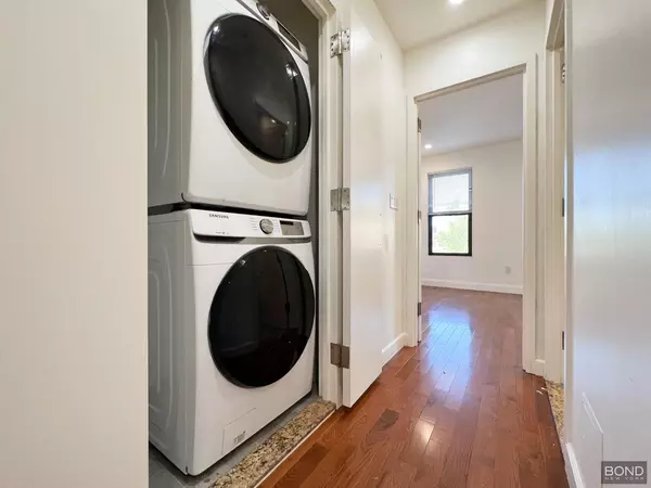 2 bedrooms apartment for rent in Sunnyside - Queens, New York