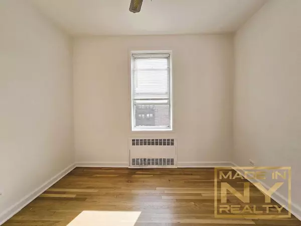 2 bedrooms apartment for rent in Rego Park - Queens, New York