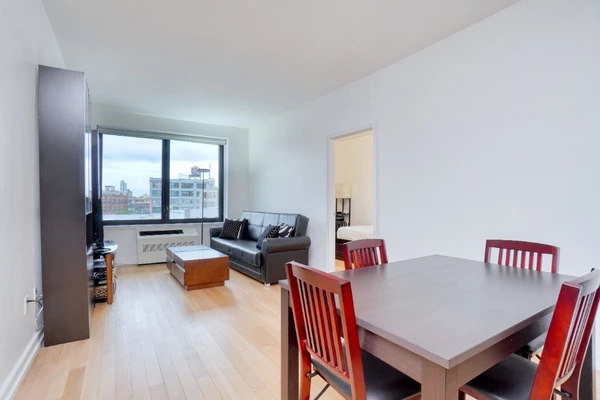 2 bedrooms apartment for rent in LIC - Queens, New York