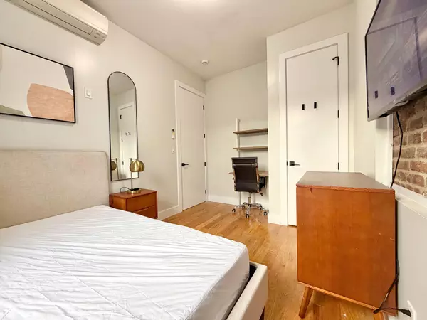 Coliving in Astoria - Queens, New York