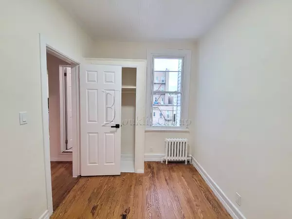 2 bedrooms apartment for rent in Astoria - Queens, New York