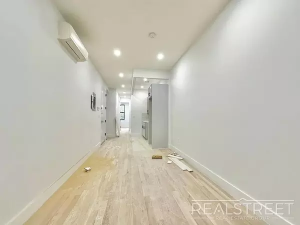 3 bedrooms apartment for rent in Bushwick - Brooklyn, New York