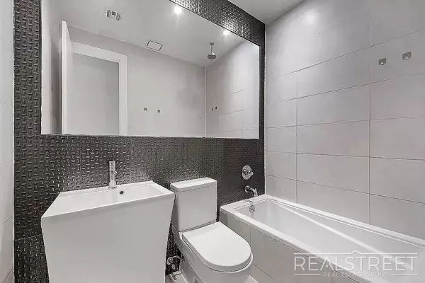 3 bedrooms apartment for rent in Bushwick - Brooklyn, New York