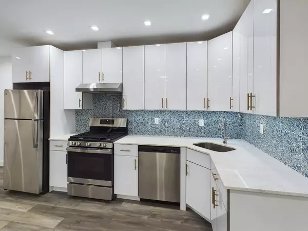 2 bedrooms apartment for rent in Astoria - Queens, New York