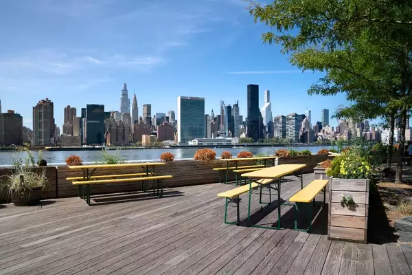 3 bedrooms apartment for rent in LIC - Queens, New York